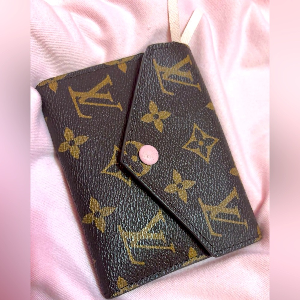 Louis Vuitton pink wallet